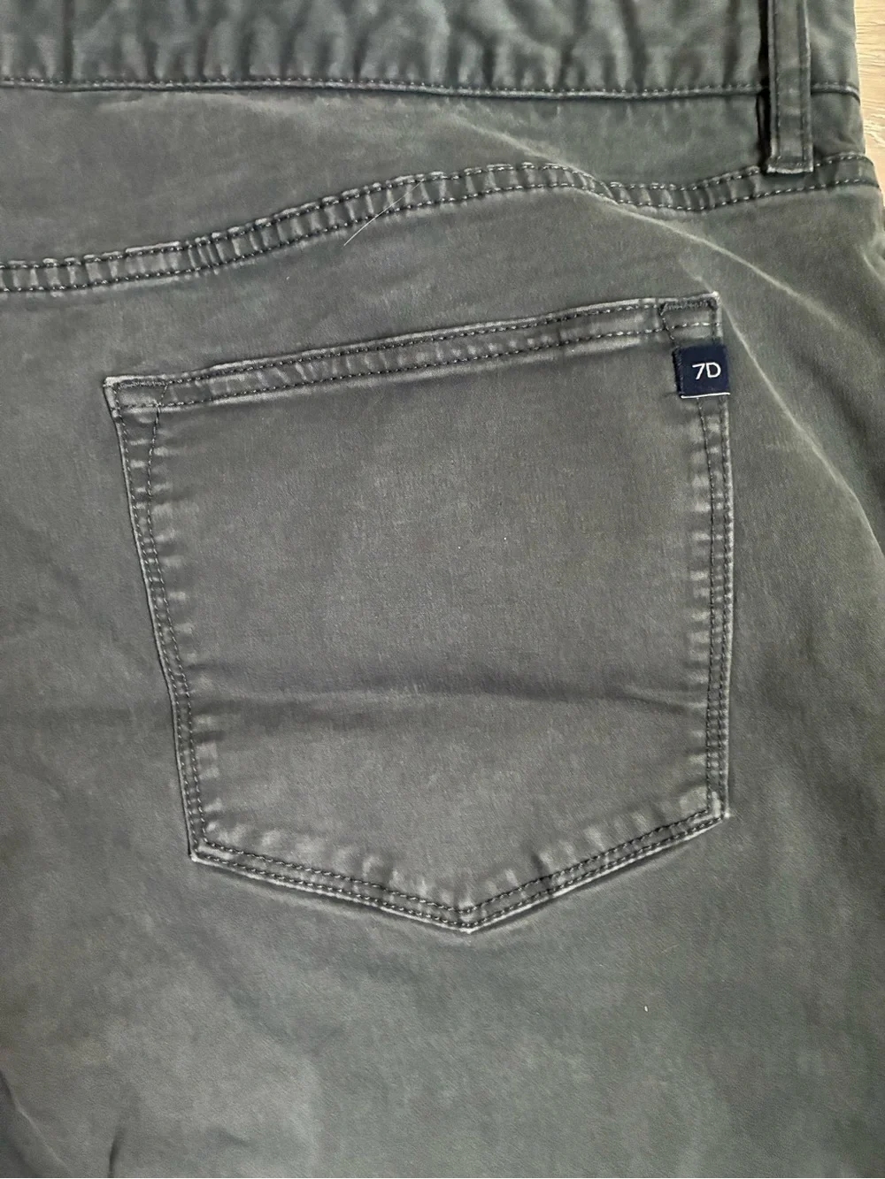 7Diamonds Clifton Pants Men’s 42x30 Slim Straight Stretch Chino Casual Dark Gray